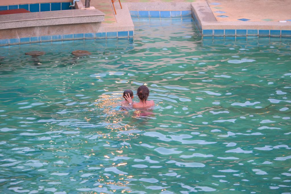 Icheck Inn Klong Muang Krabi town Buitenkant foto