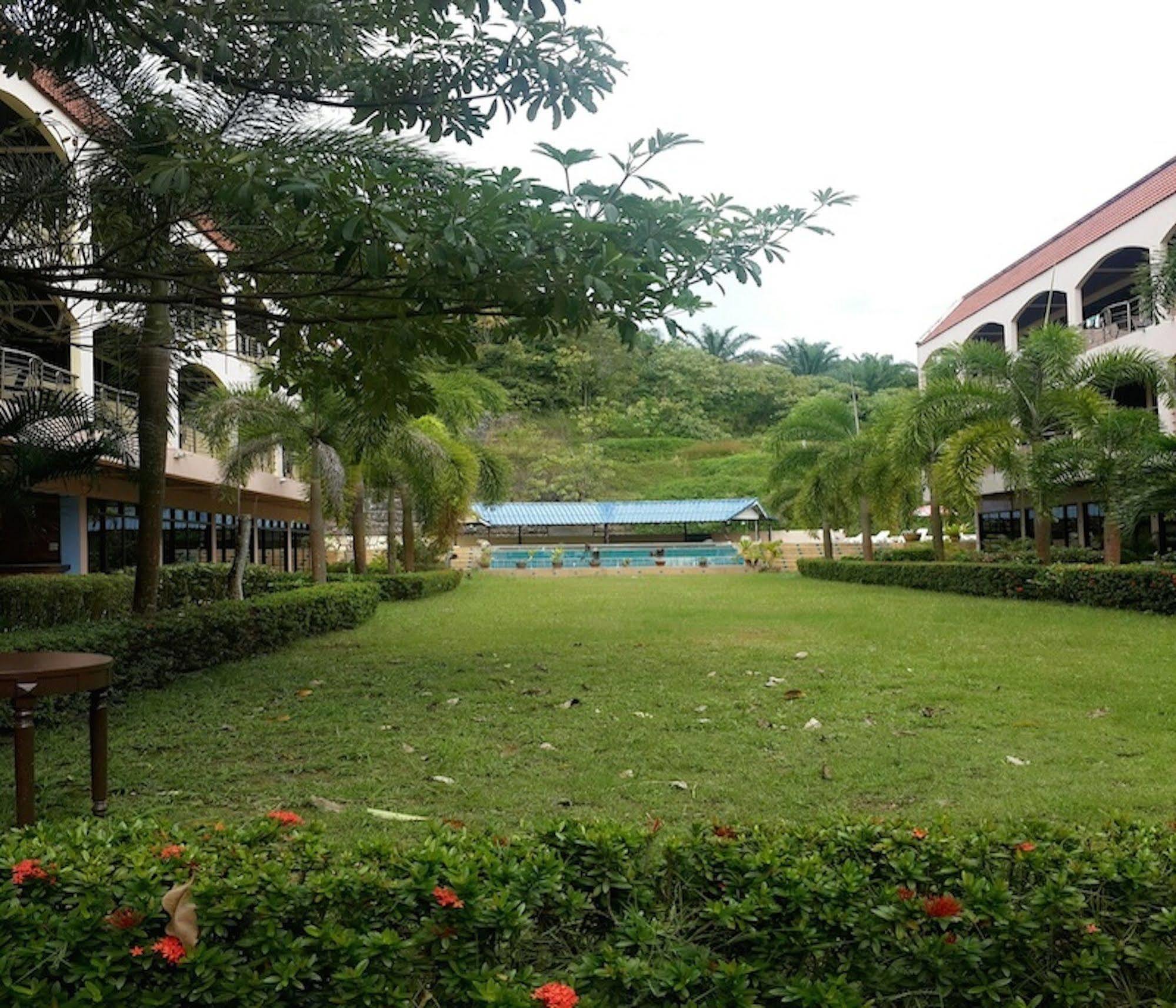 Icheck Inn Klong Muang Krabi town Buitenkant foto